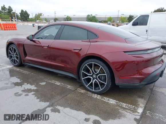 2022 Porsche Taycan z VIN WP0AA2Y12NSA16161, wystawiony jako IAAI lot #42068807 z przebiegiem 15 609 mil mil oraz . Historia ofert i sprzedaży dostępna na DreamBid. Obrazek 3.