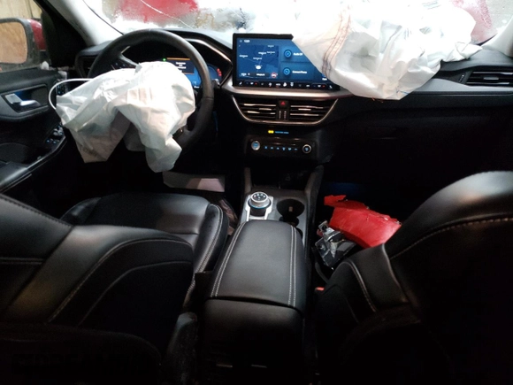 2024 Ford Escape Platinum with VIN 1FMCU9JA0RUB33873, listed as a Copart auction lot 89269865 with 1,761 mi miles and Non Repairable. Bid and sale history available at DreamBid. Image 8.