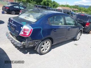 2007 Nissan Sentra S с VIN 3N1AB61E27L711386, выставлен на аукционе IAAI как лот 42324887 с пробегом 203 396 миль миль и . История ставок и продаж доступна на DreamBid. Изображение 4.
