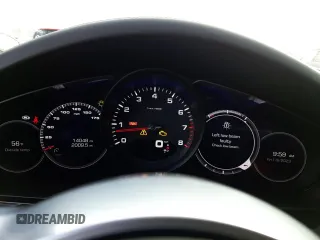2020 Porsche Cayenne z VIN WP1AA2AY1LDA10064, wystawiony jako Copart lot #73385652 z przebiegiem 14 048 mil mil oraz . Historia ofert i sprzedaży dostępna na DreamBid. Obrazek 9.