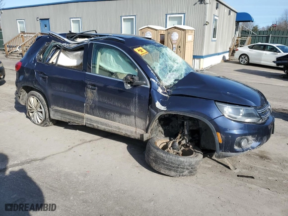 2015 Volkswagen Tiguan S with VIN WVGBV7AX3FW537218, listed as a Copart auction lot 42159145 with 0 mi miles and Salvage Title. Bid and sale history available at carsss.com. Image 4.