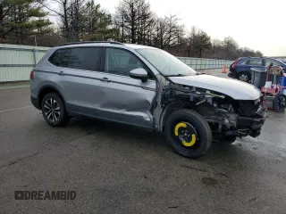 2022 Volkswagen Tiguan S with VIN 3VV0B7AX0NM057030, listed as a Copart auction lot 43189195 with 34,015 mi miles and Salvage title. Bid and sale history available at DreamBid. Image 4.