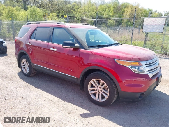 2014 Ford Explorer XLT with VIN 1FM5K8D85EGC34501, listed as a IAAI auction lot 42217841 with 67,830 mi miles and . Bid and sale history available at carsss.com. Image 1.