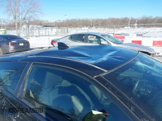 2013 Honda CR-Z with VIN JHMZF1D4XDS001190, listed as a IAAI auction lot 41262688 with 134,447 mi miles. Bid and sale history available at carsss.com. Image 6.