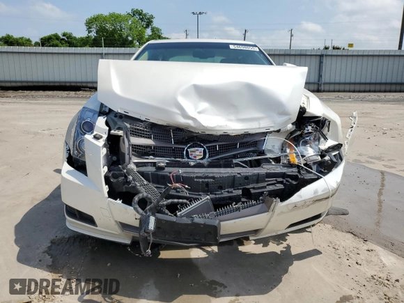 2011 Cadillac CTS Luxury with VIN 1G6DE5EY1B0152082, listed as a Copart auction lot 54698055 with Not provided miles and Salvage title. Bid and sale history available at DreamBid. Image 5.