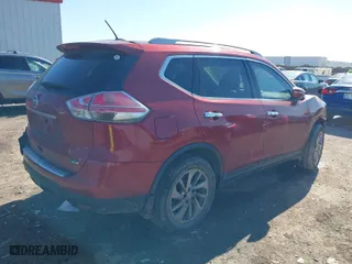 2014 Nissan Rogue SV with VIN 5N1AT2MT0EC788615, listed as a IAAI auction lot 41471237 with 127,427 mi miles. Bid and sale history available at carsss.com. Image 4.
