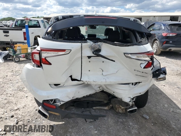 2024 Acura RDX Technology with VIN 5J8TC2H52RL007013, listed as a Copart auction lot 55810825 with 33,050 mi miles and Salvage title. Bid and sale history available at DreamBid. Image 6.