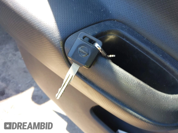 2014 Nissan Note S Plus with VIN 3N1CE2CP5EL410809, listed as a IAAI auction lot 41986780 with 100,992 mi miles and . Bid and sale history available at DreamBid. Image 11.
