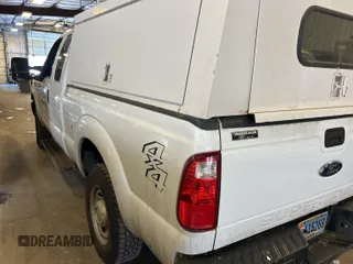 2015 Ford F-250 XLT with VIN 1FT7X2B60FEA48326, listed as a IAAI auction lot 42246615 with 247,457 mi miles and . Bid and sale history available at DreamBid. Image 18.