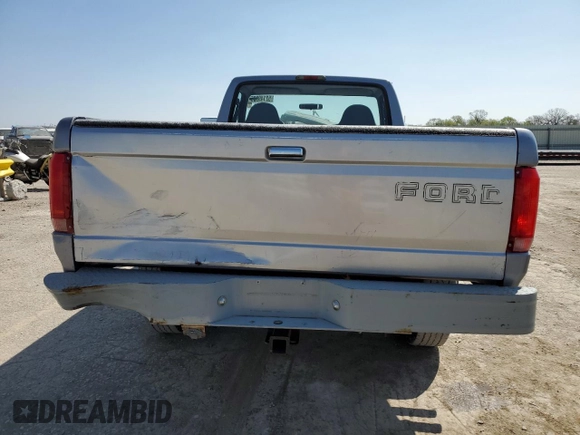 1996 Ford F-250 with VIN 2FTHF25H6TCA54802, listed as a Copart auction lot 52149905 with 71,928 mi miles and Salvage Title. Bid and sale history available at carsss.com. Image 6.