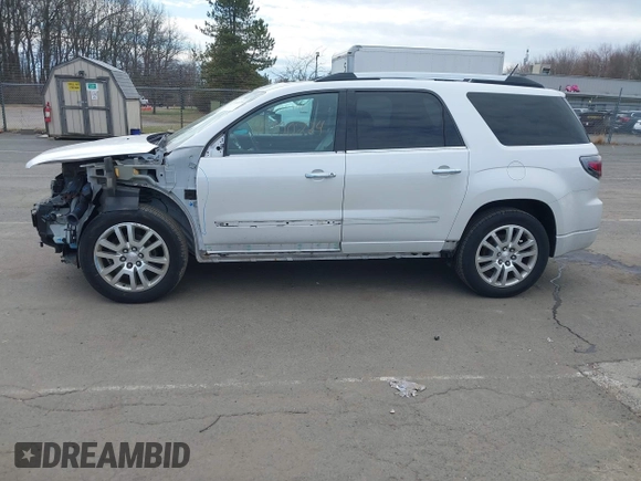 2016 GMC Acadia Denali with VIN 1GKKVTKD7GJ209398, listed as a IAAI auction lot 41900224 with 82,197 mi miles. Bid and sale history available at carsss.com. Image 14.