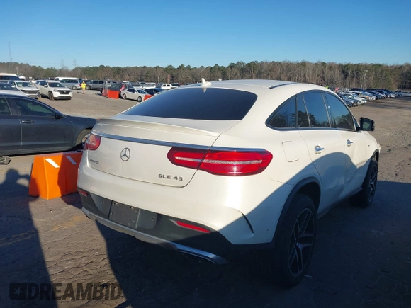 2017 Mercedes-Benz GLE 43 AMG с VIN 4JGED6EB1HA070261, выставлен на аукционе IAAI как лот 41634251 с пробегом 85 000 миль миль и . История ставок и продаж доступна на DreamBid. Изображение 4.