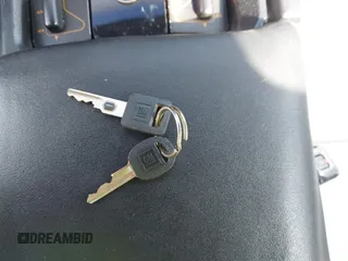1993 Chevrolet Corvette z VIN 1G1YY33P4P5115339, wystawiony jako IAAI lot #42282352 z przebiegiem 90 578 mil mil oraz . Historia ofert i sprzedaży dostępna na DreamBid. Obrazek 11.