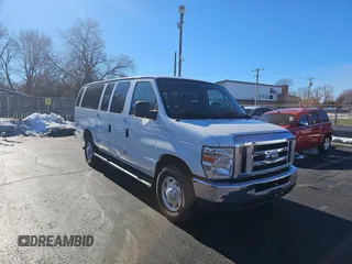 2013 Ford Econoline Passenger XL with VIN 1FBSS3BL2DDA04310, listed as a Copart auction lot 89328785 with 211,391 mi miles and Clean Title. Bid and sale history available at DreamBid. Image 1.