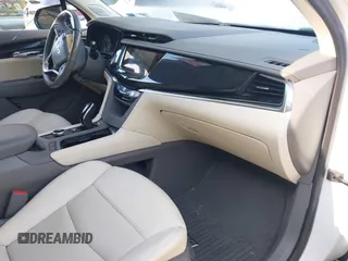 2022 Cadillac XT6 Premium Luxury z VIN 1GYKPDRS3NZ124924, wystawiony jako IAAI lot #42215418 z przebiegiem 32 368 mil mil oraz . Historia ofert i sprzedaży dostępna na DreamBid. Obrazek 5.