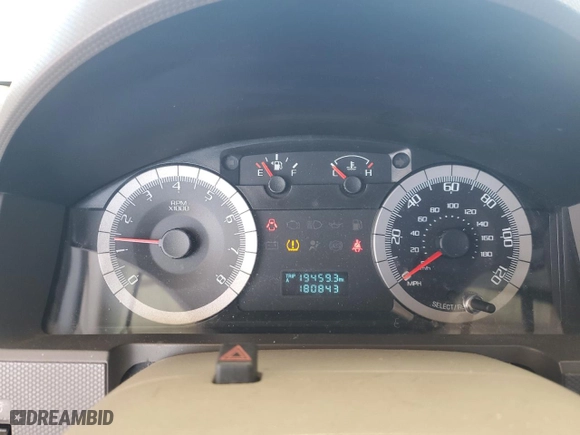 2008 Ford Escape XLS with VIN 1FMCU02Z98KC81465, listed as a Copart auction lot 50588275 with 180,843 mi miles and Clean Title. Bid and sale history available at carsss.com. Image 9.