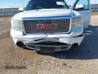 2008 GMC Sierra Denali z VIN 2GTEK638781279676, wystawiony jako IAAI lot #42124705 z przebiegiem 136 823 mil mil oraz . Historia ofert i sprzedaży dostępna na DreamBid. Obrazek 6.
