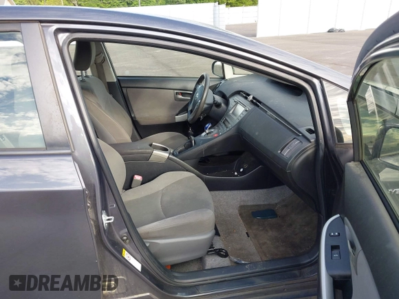 2013 Toyota Prius One with VIN JTDKN3DU7D1714636, listed as a IAAI auction lot 42207541 with 214,977 mi miles and . Bid and sale history available at DreamBid. Image 5.