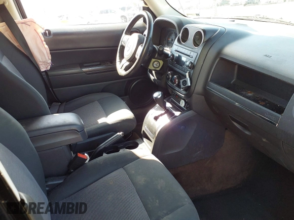 2014 Jeep Patriot Latitude with VIN 1C4NJRFB2ED501262, listed as a IAAI auction lot 42165657 with 107,551 mi miles and . Bid and sale history available at DreamBid. Image 5.