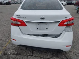 2015 Nissan Sentra SR with VIN 3N1AB7AP1FL696840, listed as a IAAI auction lot 42025040 with 68,088 mi miles and . Bid and sale history available at DreamBid. Image 17.