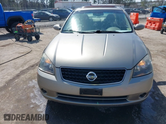 2005 Nissan Altima 3.5 SE with VIN 1N4BL11DX5C353106, listed as a IAAI auction lot 41833288 with 148,146 mi miles. Bid and sale history available at carsss.com. Image 12.