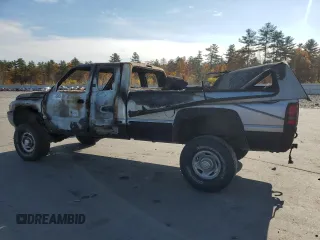 1998 Dodge 2500 with VIN 1B7KF2365WJ215346, listed as a Copart auction lot 77669924 with Not Provided miles and Clean Title. Bid and sale history available at DreamBid. Image 2.