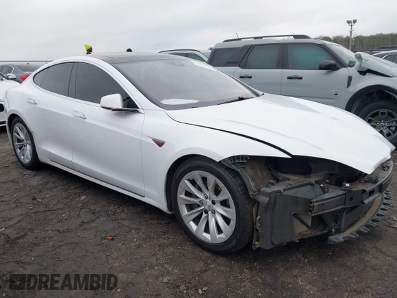 2016 Tesla Model S 90D with VIN 5YJSA1E26GF155962, listed as a IAAI auction lot 41348998 with 134,269 mi miles and . Bid and sale history available at DreamBid. Image 1.