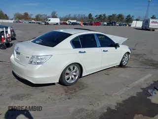 2008 Honda Accord EX-L z VIN 1HGCP36818A066023, wystawiony jako IAAI lot #42092129 z przebiegiem 166 724 mil mil oraz . Historia ofert i sprzedaży dostępna na DreamBid. Obrazek 4.