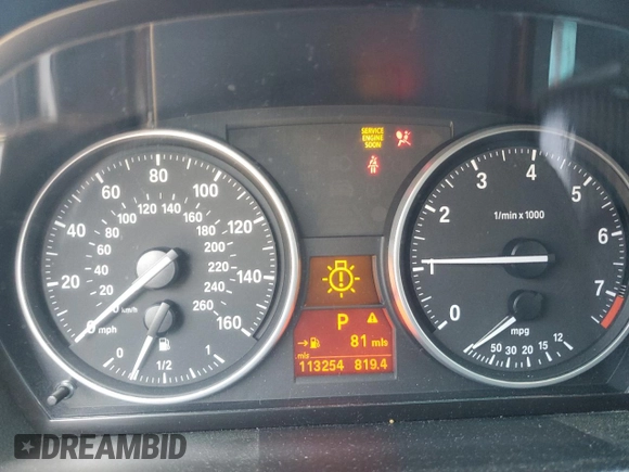 2008 BMW 3 Series 328xi with VIN WBAVC73558KP37642, listed as a Copart auction lot 61891395 with 113,254 mi miles and Salvage title. Bid and sale history available at DreamBid. Image 9.