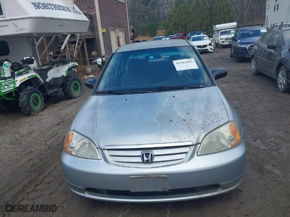 2002 Honda Civic LX with VIN 2HGES16582H501775, listed as a IAAI auction lot 41922465 with 173,544 mi miles. Bid and sale history available at carsss.com. Image 6.