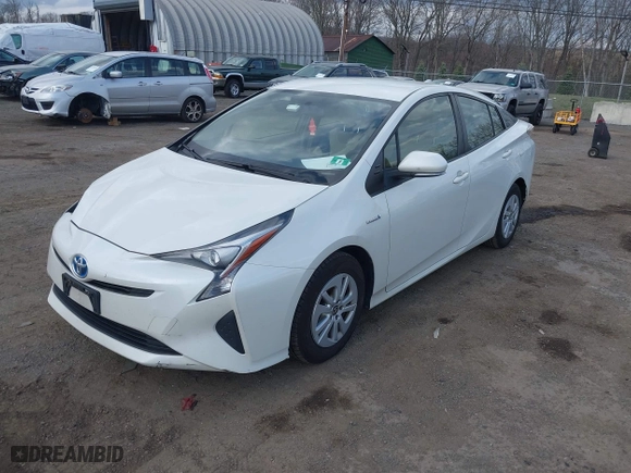 2016 Toyota Prius Two with VIN JTDKBRFU6G3003883, listed as a IAAI auction lot 41924029 with 127,098 mi miles. Bid and sale history available at carsss.com. Image 2.