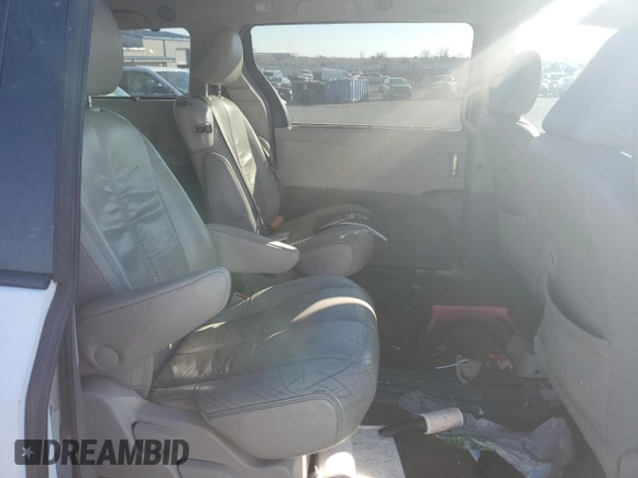 2011 Toyota Sienna XLE AAS with VIN 5TDYK3DC1BS053194, listed as a Copart auction lot 46793565 with 204,156 mi miles and Salvage Title. Bid and sale history available at carsss.com. Image 11.