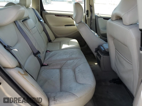 2002 Volvo V70 with VIN YV1SJ58DX21263405, listed as a Copart auction lot 69989364 with 133,710 mi miles and Salvage Title. Bid and sale history available at carsss.com. Image 10.