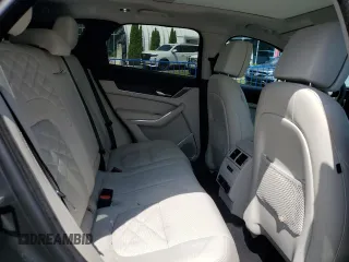 2022 Jaguar F-Pace S z VIN SADCJ2EX2NA697964, wystawiony jako Copart lot #64968015 z przebiegiem 31 074 mil mil oraz Szkoda całkowita • Salvage title. Historia ofert i sprzedaży dostępna na DreamBid. Obrazek 11.