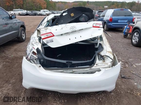 2012 Toyota Camry L with VIN 4T1BF1FK6CU521416, listed as a IAAI auction lot 41081743 with 203,016 mi miles and . Bid and sale history available at carsss.com. Image 16.