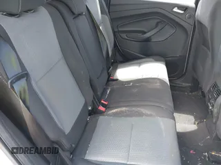 2017 Ford Escape SE with VIN 1FMCU0GD3HUD25445, listed as a IAAI auction lot 42043186 with 90,618 mi miles. Bid and sale history available at carsss.com. Image 8.