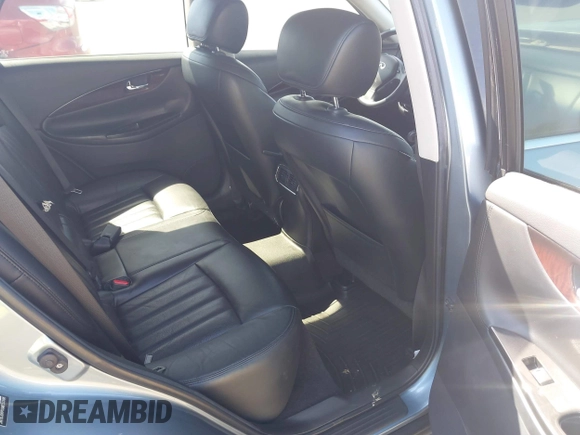2016 Infiniti QX50 with VIN JN1BJ0RP0GM233386, listed as a IAAI auction lot 41535643 with 96,295 mi miles. Bid and sale history available at carsss.com. Image 8.