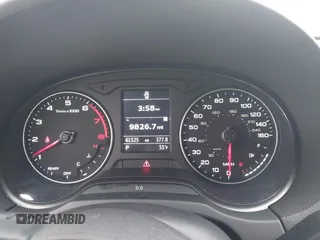 2019 Audi A3 Premium z VIN WAUAUGFF5K1014435, wystawiony jako IAAI lot #40952640 z przebiegiem 61 525 mil mil oraz . Historia ofert i sprzedaży dostępna na DreamBid. Obrazek 7.