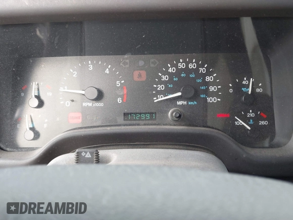 2000 Jeep Wrangler SE with VIN 1J4FA29P2YP804574, listed as a IAAI auction lot 41723297 with 172,991 mi miles. Bid and sale history available at carsss.com. Image 7.