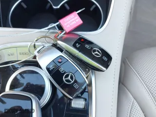 2019 Mercedes-Benz S-Class S 560 with VIN WDDUG8DBXKA490120, listed as a IAAI auction lot 41487687 with 29,414 mi miles. Bid and sale history available at carsss.com. Image 11.