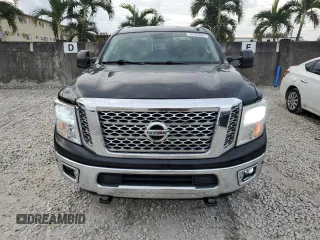 2017 Nissan Titan XD SV with VIN 1N6BA1F4XHN565096, listed as a Copart auction lot 78181084 with 166,176 mi miles and Clean Title. Bid and sale history available at carsss.com. Image 5.