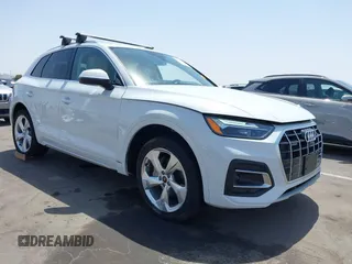 2021 Audi Q5 Premium Plus with VIN WA1BAAFY6M2129860, listed as a IAAI auction lot 42637153 with 17,858 mi miles and . Bid and sale history available at DreamBid. Image 1.