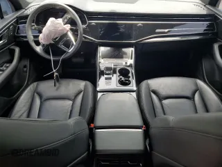 2020 Audi Q7 Premium z VIN WA1AXAF77LD011191, wystawiony jako Copart lot #59486735 z przebiegiem 46 783 mil mil oraz Nie do naprawy • Non repairable. Historia ofert i sprzedaży dostępna na DreamBid. Obrazek 8.