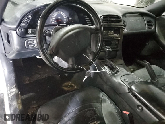 2002 Chevrolet Corvette with VIN 1G1YY22G325125574, listed as a Copart auction lot 87064914 with 0 mi miles and Salvage Title. Bid and sale history available at carsss.com. Image 8.