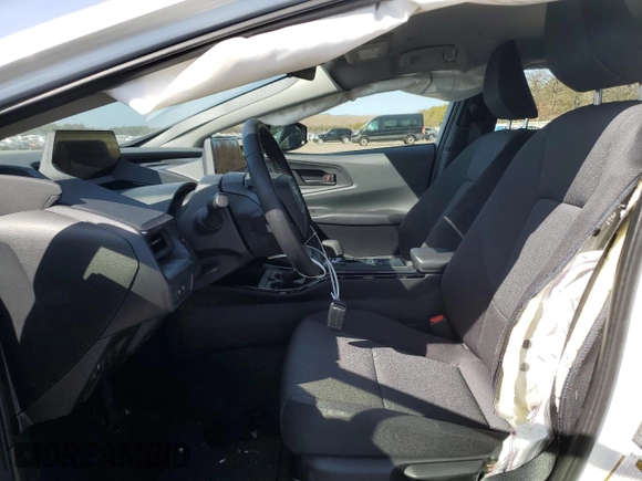 2024 Toyota Prius LE with VIN JTDADABU9R3015977, listed as a Copart auction lot 49179915 with 7,917 mi miles and Salvage Title. Bid and sale history available at carsss.com. Image 7.