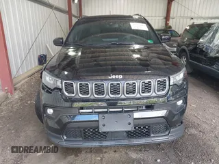 2024 Jeep Compass Latitude with VIN 3C4NJDBNXRT101453, listed as a IAAI auction lot 42016404 with 3,739 mi miles and . Bid and sale history available at carsss.com. Image 12.