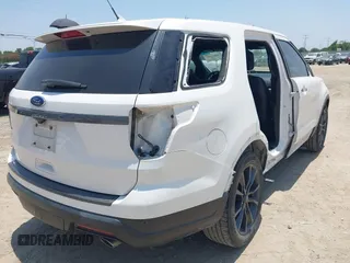 2019 Ford Explorer XLT z VIN 1FM5K7D86KGA27590, wystawiony jako IAAI lot #42464262 z przebiegiem 96 038 mil mil oraz . Historia ofert i sprzedaży dostępna na DreamBid. Obrazek 4.