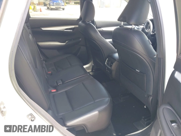 2019 Infiniti QX50 Essential z VIN 3PCAJ5M3XKF111873, wystawiony jako IAAI lot #42568626 z przebiegiem 37 384 mil mil oraz . Historia ofert i sprzedaży dostępna na DreamBid. Obrazek 8.
