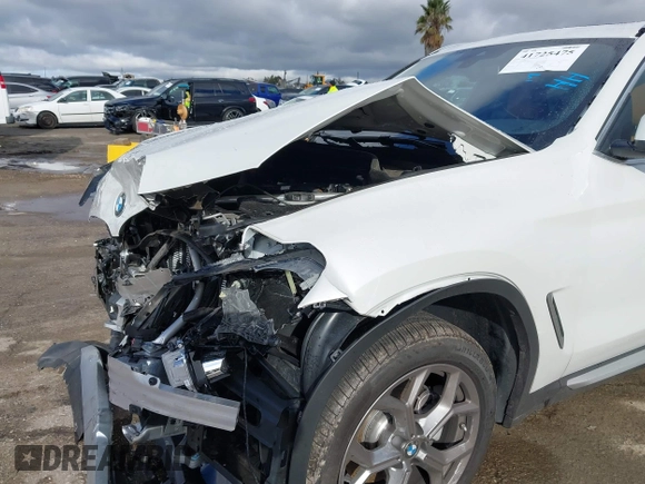 2024 BMW X3 sDrive30i with VIN 5UX43DP00R9W45986, listed as a IAAI auction lot 41725475 with 5,054 mi miles and . Bid and sale history available at DreamBid. Image 6.