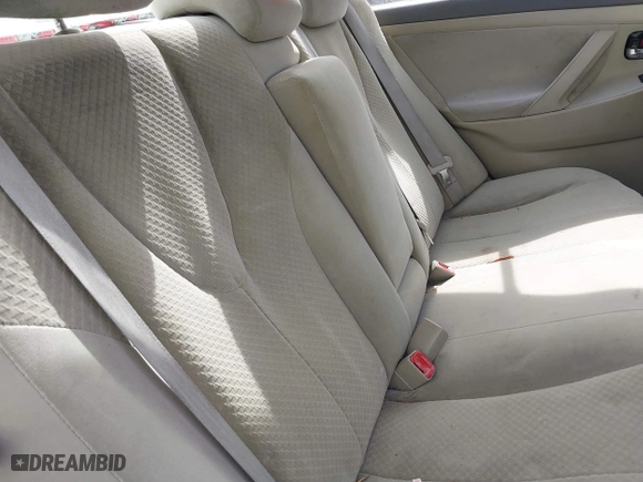 2008 Toyota Camry LE with VIN 4T1BK46K58U575861, listed as a IAAI auction lot 41685664 with 267,003 mi miles. Bid and sale history available at carsss.com. Image 8.